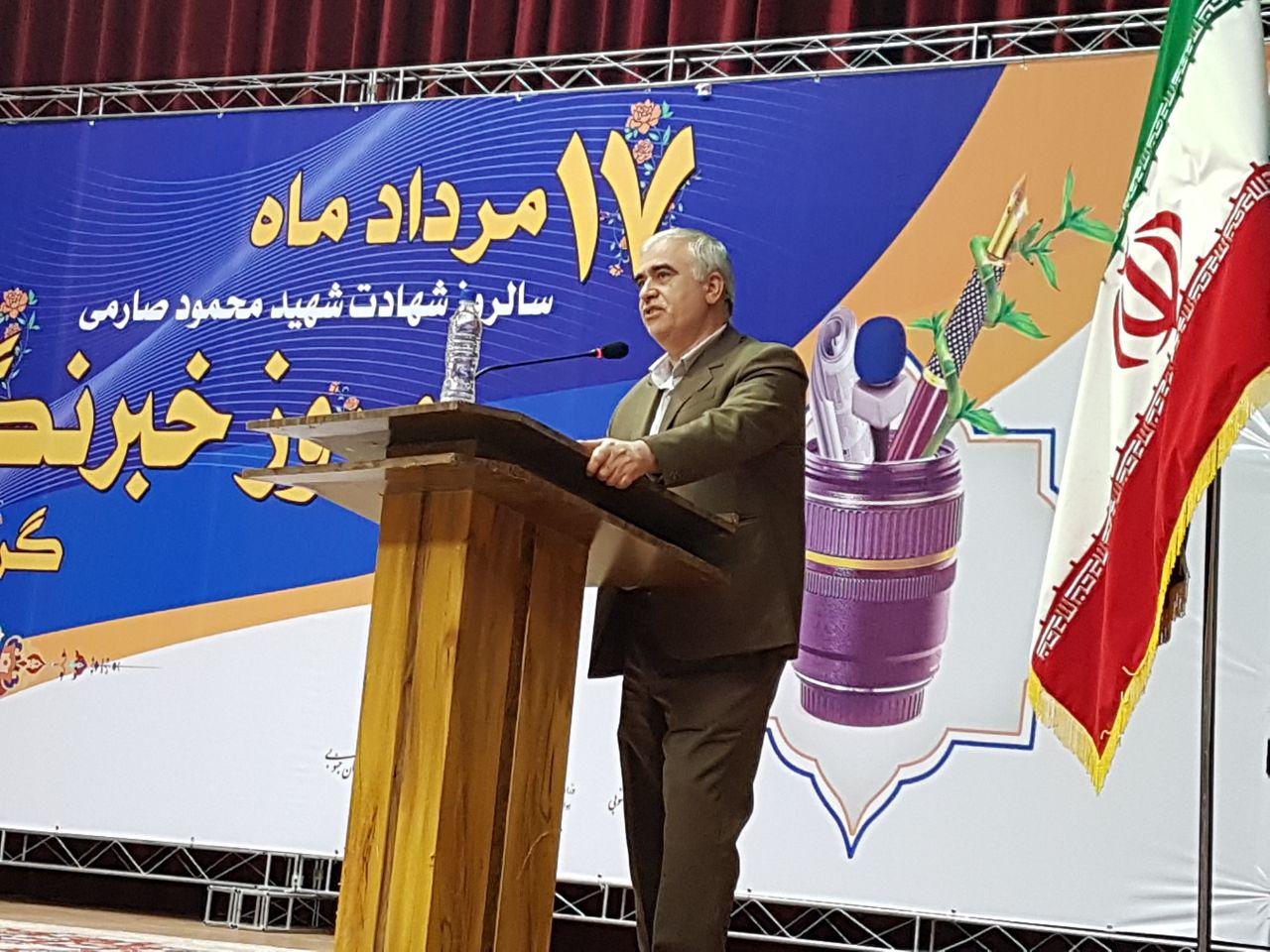 مهندس پرویزی استاندار خراسان جنوبی در جشن روز خبرنگار : قطعا در فضای نبود رسانه ای فساد و تخلفات نهادینه و مشکلات عدیده ای رخ خواهد داد.