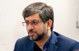 رفع موانع تولید در بخش های صنعت، معدن و تجارت در کنار توسعه باید قرار بگیرد