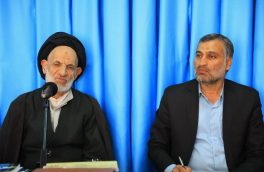 مستکبران وحدت جامعه را هدف قرار می‌دهند