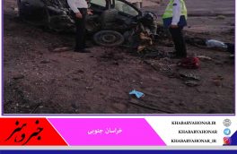 ۵ قربانی در برخورد ۲۰۶ با کامیون کشنده
