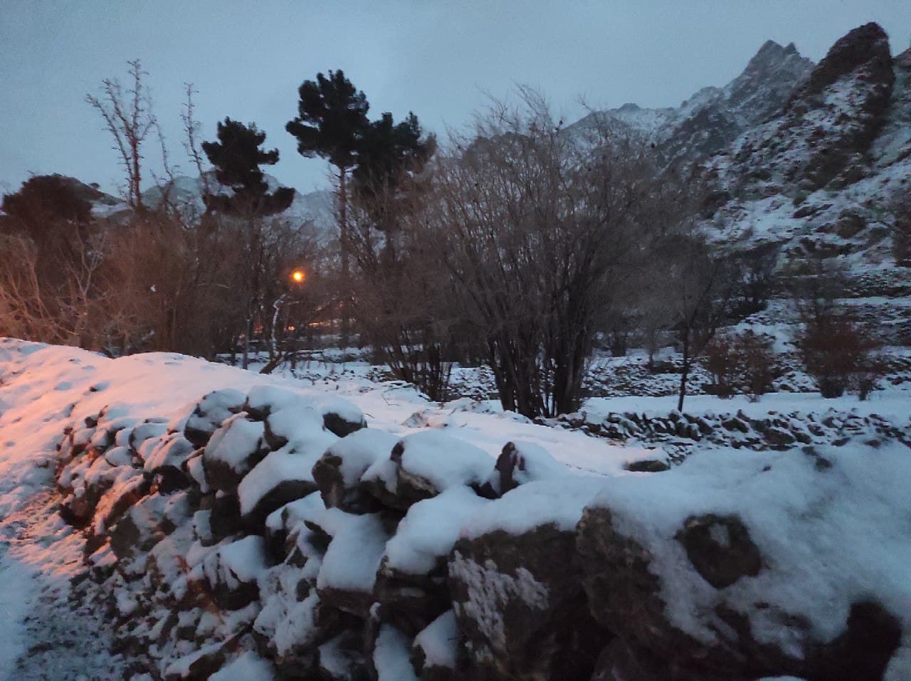 طبیعت زیبای برفی کوه های باقران بیرجند - عکس ابوالفضل حسن پور